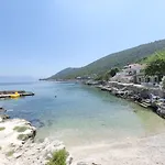 House The Bay